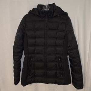 Women's Black Quilted Hooded Puffer Jacket